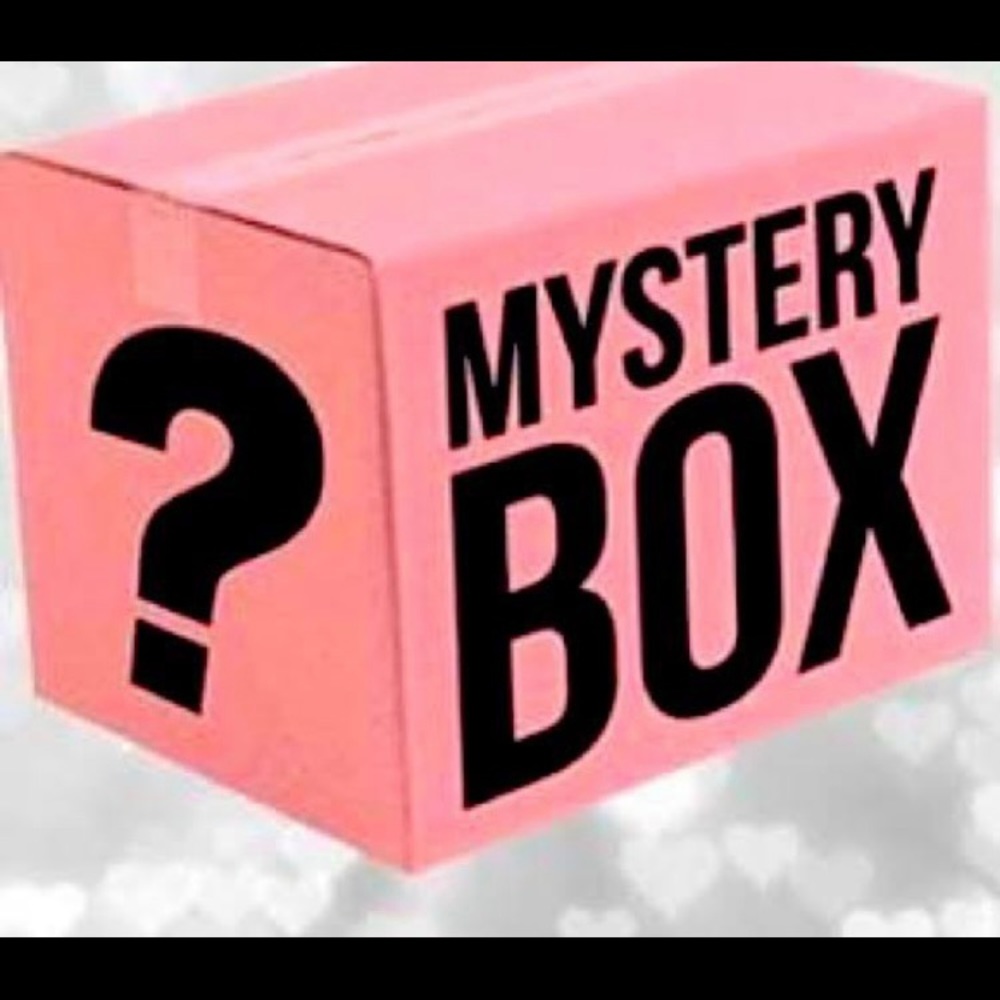 Five piece reseller mystery box.